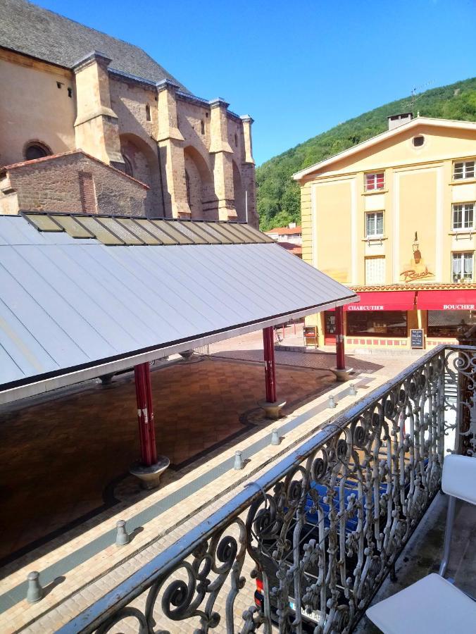 Joli Duplex Avec Balcon Et Vue Sur Place Du Centre Historique ! Apartment *
